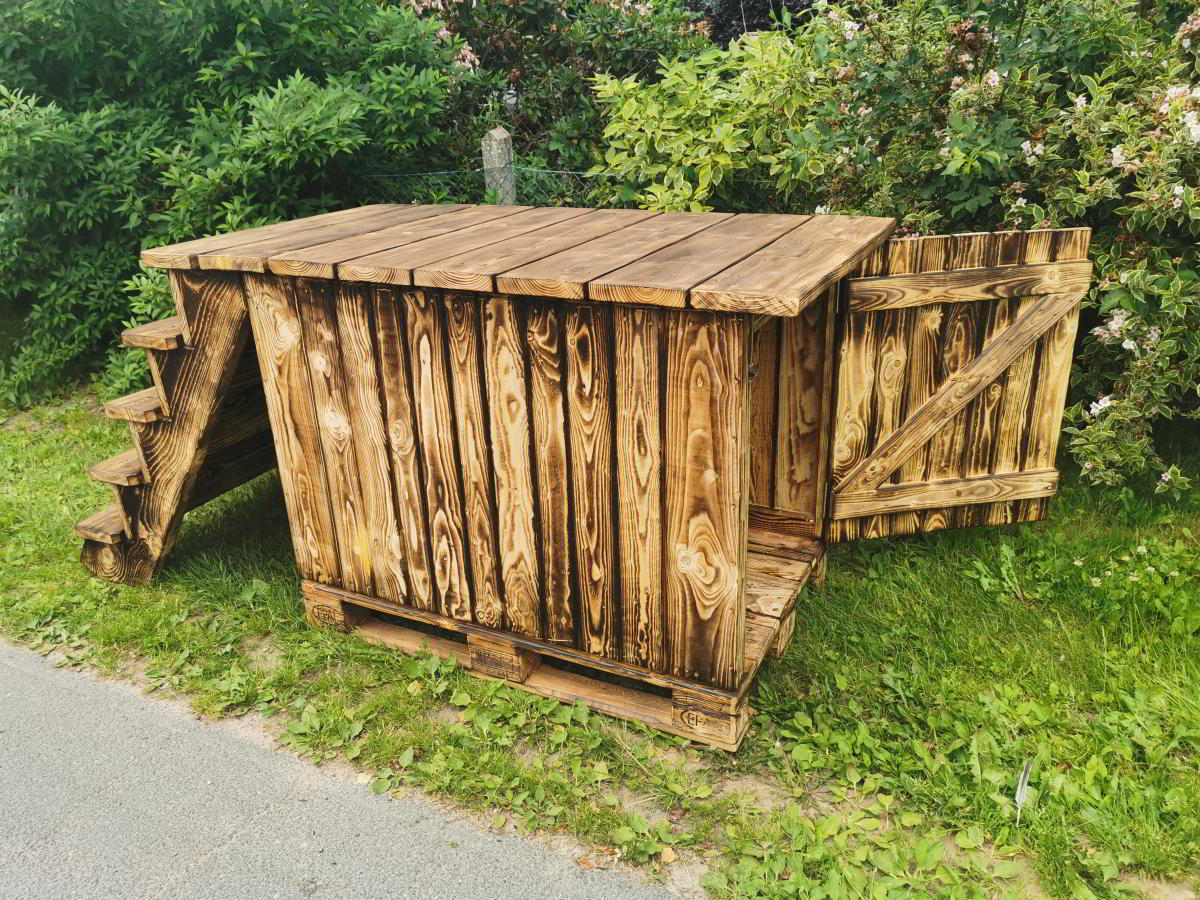Olaf Heintz · Gartenmöbel aus Palettenholz oder Bauholz · Aufstiegshilfe mit Stauraum · Box